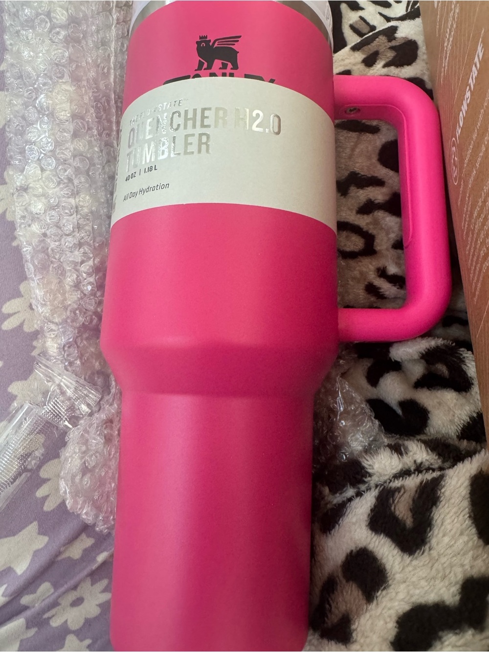 Stanley Pink Quencher H2.0 Tumbler with Handle